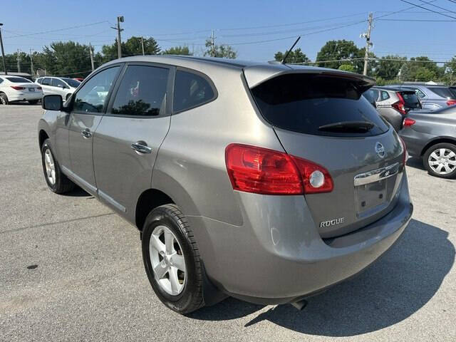 2012 Nissan Rogue S
