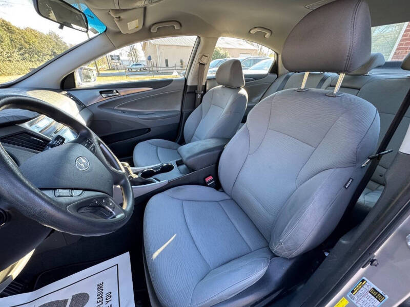 2011 Hyundai Sonata Hybrid