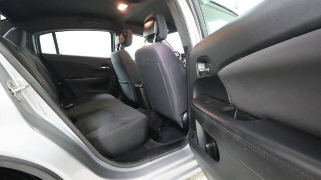 2013 Chrysler 200 LX