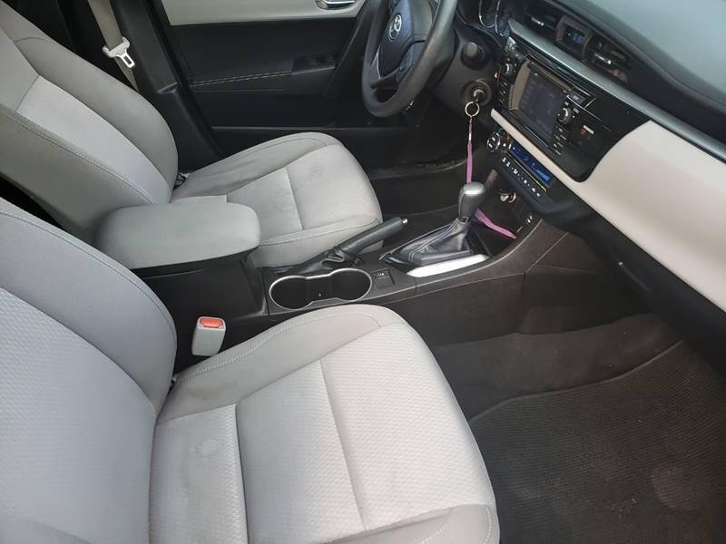 2016 Toyota Corolla LE