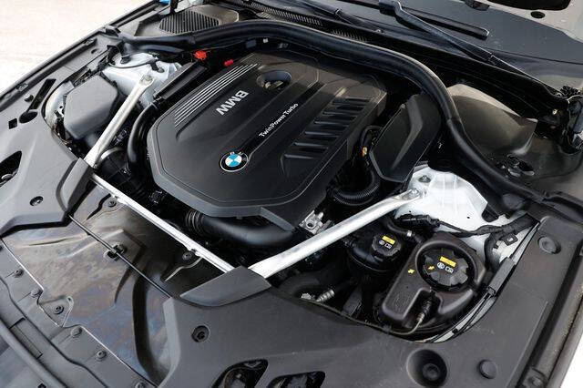 2019 BMW 5 Series 540i