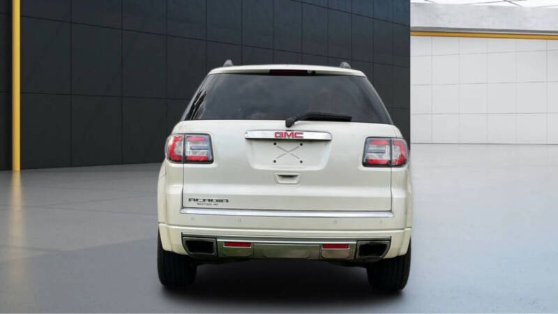 2014 GMC Acadia Denali