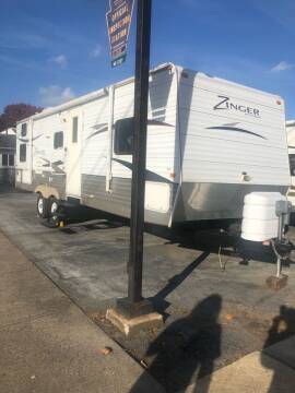 2011 Crossroads Zinger M-30 BH for sale at Bonalle Auto Sales in Cleona PA