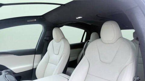 2023 Tesla Model X Standard Range