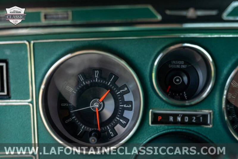 1976 Ford Thunderbird