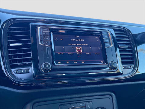 2018 Volkswagen Beetle 2.0T Coast