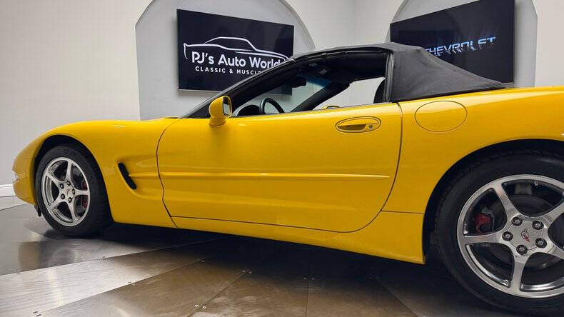 2003 Chevrolet Corvette