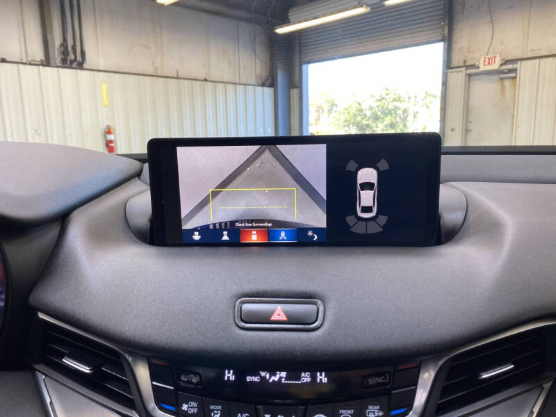 2025 Acura TLX w/Tech