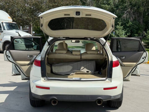 2006 Infiniti FX35