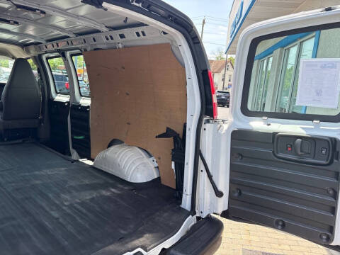 2017 Chevrolet Express 3500