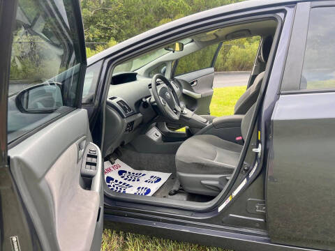 2011 Toyota Prius Two