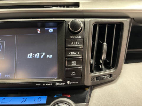 2017 Toyota RAV4 Hybrid XLE