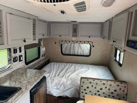 2017 Coachmen RV Clipper