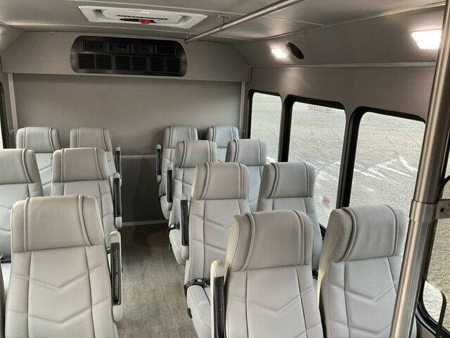 2022 Chevrolet Express 4500