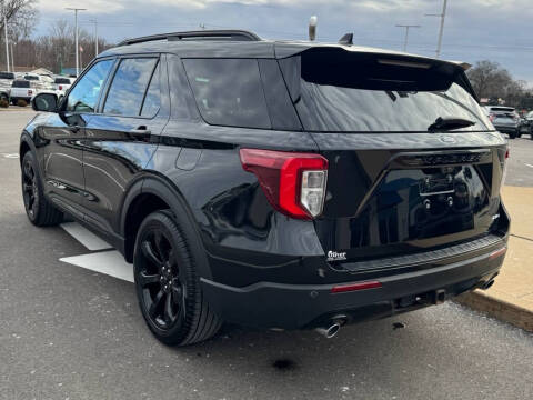 2023 Ford Explorer ST-Line