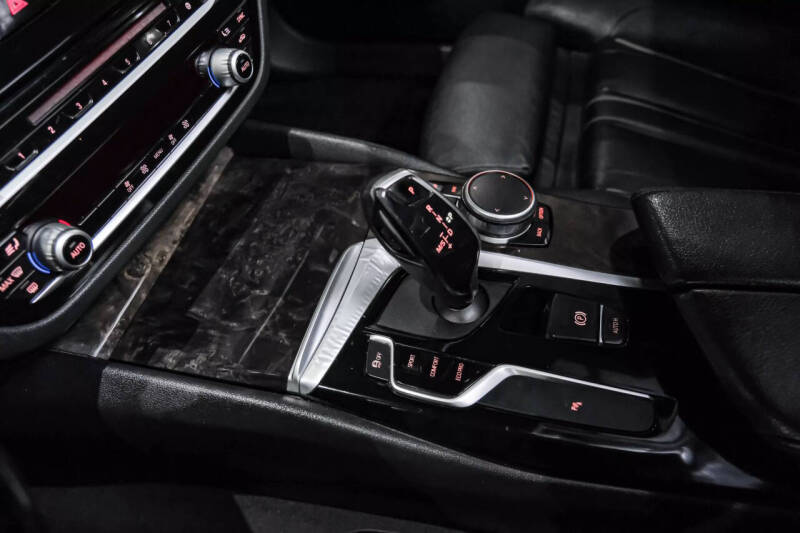 2017 BMW 5 Series 530i