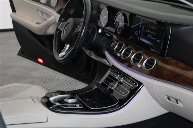 2017 Mercedes-Benz E-Class E 300 4MATIC