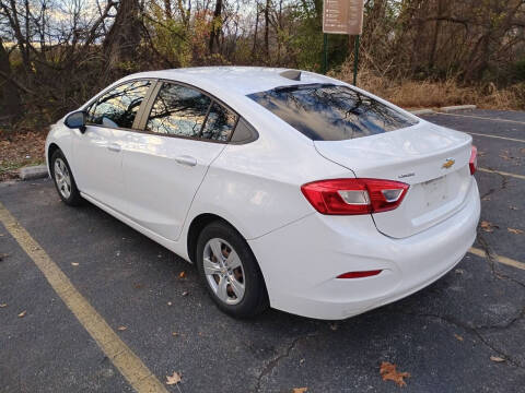 2017 Chevrolet Cruze LS Auto