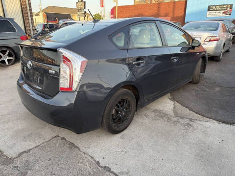 2013 Toyota Prius Three