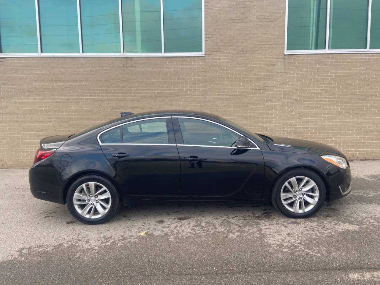 2017 Buick Regal Premium 2 photo 8