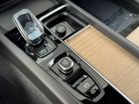 2026 Volvo XC60 B5 Core