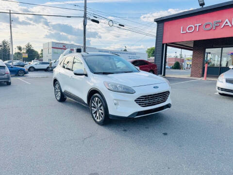 2020 Ford Escape Titanium