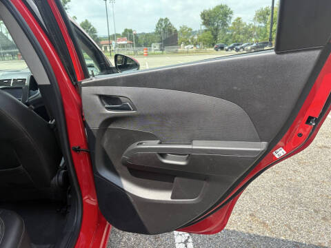 2016 Chevrolet Sonic LTZ Auto