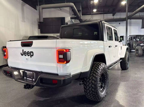 2024 Jeep Gladiator Willys