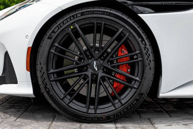 2026 Aston Martin DB12 V8