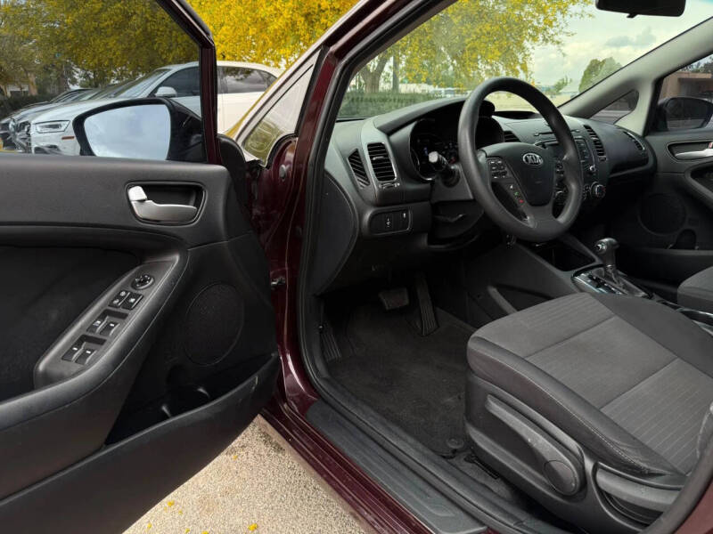 2017 Kia Forte