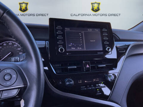 2022 Toyota Camry SE