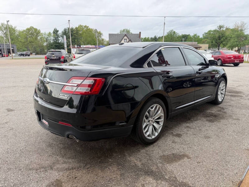 2016 Ford Taurus Limited