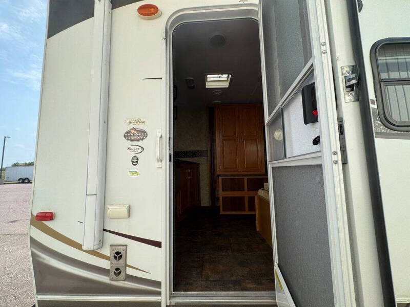 2010 Keystone RV Bullit