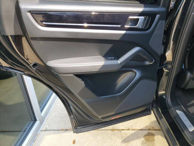 2022 Porsche Cayenne
