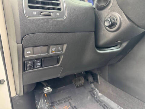 2017 Infiniti QX80