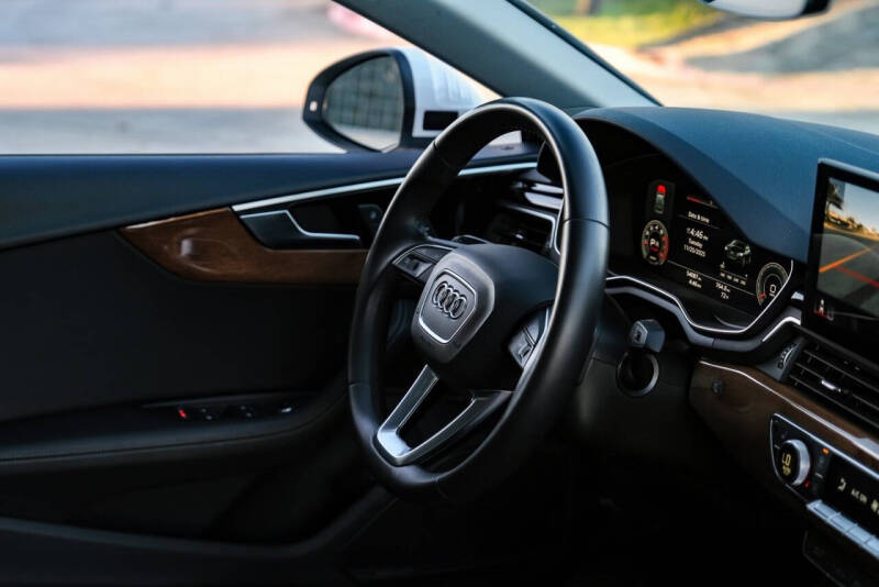 2023 Audi A5 Sportback quattro Premium Plus 40 TFSI