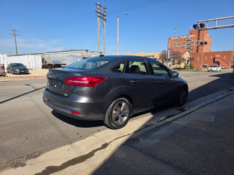 2017 Ford Focus SE