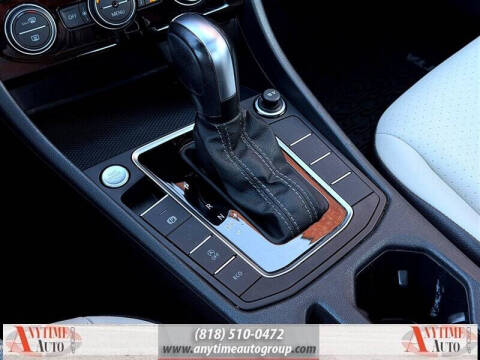 2020 Volkswagen Jetta R-Line