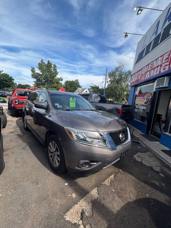 2014 Nissan Pathfinder S