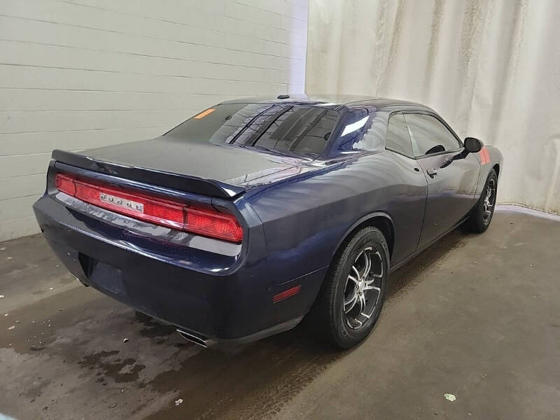2014 Dodge Challenger SXT