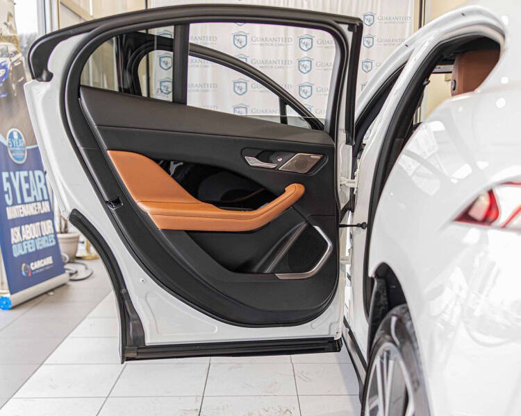 2022 Jaguar I-PACE EV400 HSE