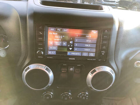 2013 Jeep Wrangler Sahara