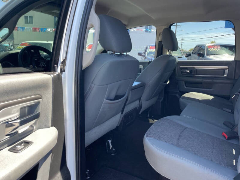 2014 RAM 1500 SLT