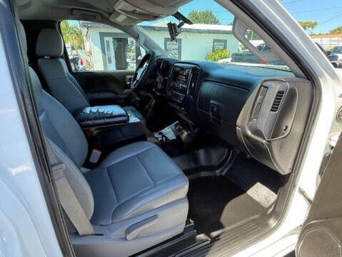 2015 Chevrolet Silverado 3500HD CC