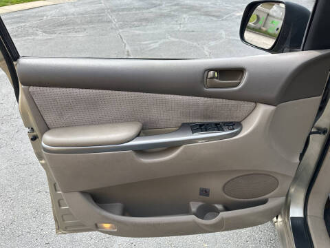 2008 Toyota Sienna LE 8-Passenger