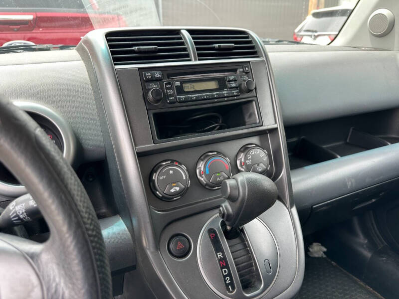 2005 Honda Element LX