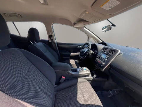 2014 Nissan LEAF S