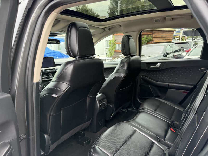 2020 Ford Escape Hybrid SE Sport