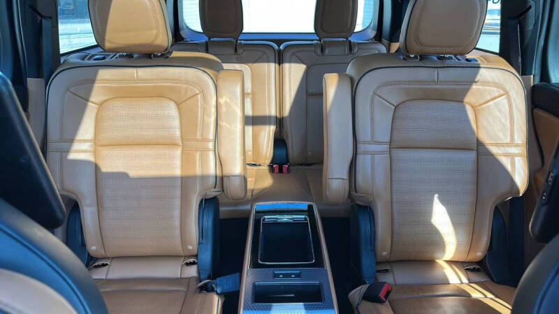 2020 Lincoln Aviator Black Label