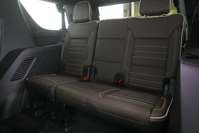 2025 GMC Yukon Denali Ultimate